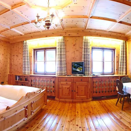 Landgut Gamsleiten Holiday home Bad Gastein